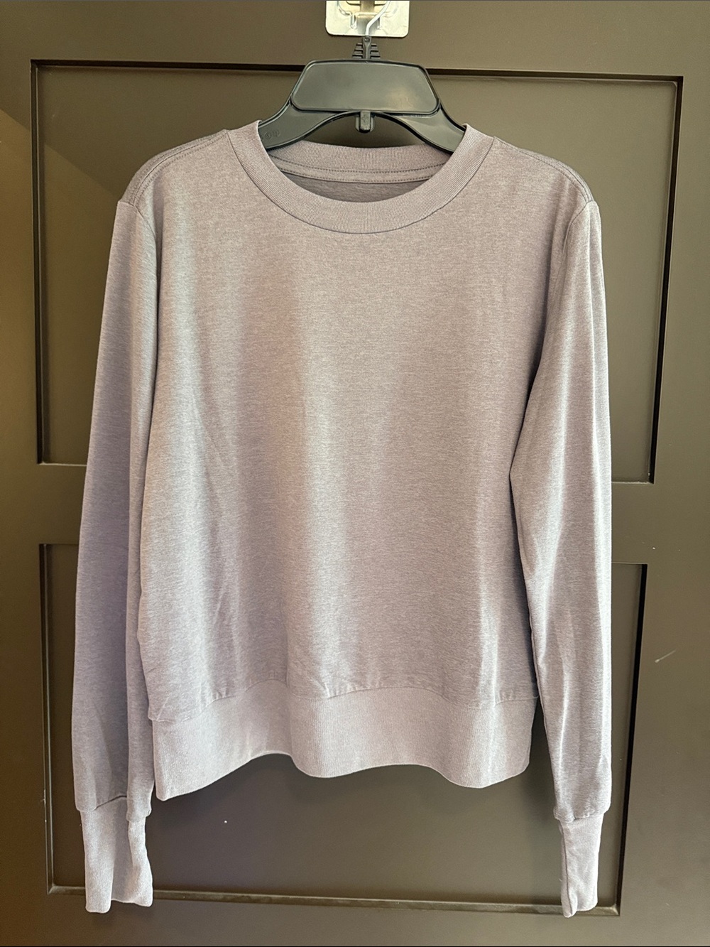 Vuori Women's Long Sleeve Crew Tee - Dusty Lavender